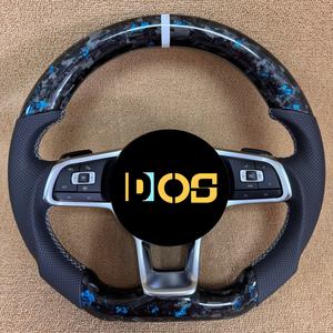 Volante Deportivo Personalizado DOS de Fibra de Carbono Forjada Azul para Volkswagen Polo <span class=keywords><strong>GTI</strong></span> 7 Jetta Passat GTS GTE GLI R-Line <span class=keywords><strong>Golf</strong></span> 6 Mk4 Mk5 <span class=keywords><strong>Mk7</strong></span> - Product Image 1