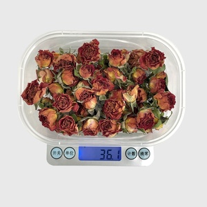Vente en gros 2026 Têtes de roses <span class=keywords><strong>séchées</strong></span> en boîte <span class=keywords><strong>Fleurs</strong></span> naturelles de qualité supérieure pour bouquets DIY personnalisés Fournitures artisanales de mariage Luxe Écologique Direct Usine - Product Image 2