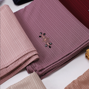 Fournisseur de hijab, hijab triangulaire avec sac, hijab masculin, vêtements hijab, autocollants pour ensembles hijab, hijabs en viscose - Product Image 6