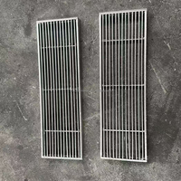 Caniveau de drainage pour allée avec grille en résine, acier inoxydable et fonte, pour extérieur