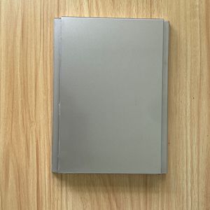Revestimiento de chapa de aluminio de transferencia de grano de madera de tamaño personalizado de alto rendimiento <span class=keywords><strong>para</strong></span> renovación de paredes exteriores <span class=keywords><strong>para</strong></span> interiores de oficina en casa - Product Image 1