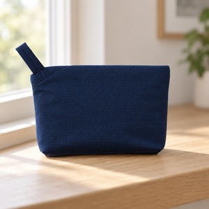 Sac cosmétique minimaliste écologique recyclé, trousse de toilette rembourrée, pochette de rangement multi-couches imperméable, sac de voyage léger - Product Image 1