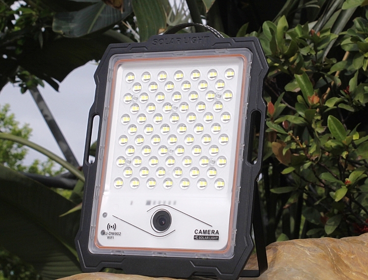 IP67 outdoor solar powered CCTV Camera 100w 200w 300w 400w 600w solar flood light camera