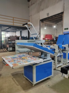 Máquina de Impresión por Transferencia de Calor Manual de Formato Grande de 100x120cm con Pantalla a Todo Color para Sublimación Digital en Textiles de Poliéster de 39x47 Pulgadas - Product Image 6