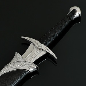 Seigneur des Anneaux Artisanat Petite Piqûre Mini Épée Porte-clés En Alliage De Zinc Ornement Décorations - Product Image 4