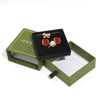 Boîte à bijoux écologique, nouvelle boîte à bijoux Fine Vintage, à trésors de perles, rose et vert, avec poignée de ruban,