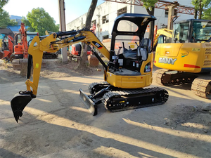 Excavatrice d'occasion CAT303.5 de 3,5 tonnes, très demandée, excellente qualité, origine Japon, avec certifications CE et EPA - Product Image 2