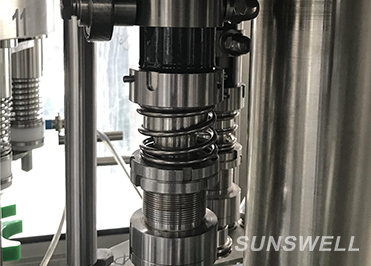 High Speed Edible Oil Filling Machine 1000bph Automatic Liquid