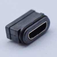Colokan Konektor USB Mikro 180 Derajat 5 Pin, USB-1108IPX7-00 Lubang Sekrup USB Mikro Tahan Air