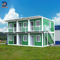 Villa mobile à deux étages en conteneur, maison préfabriquée durable en panneaux sandwich d'acier avec balcon pour bureau, maison ou location de vacances
