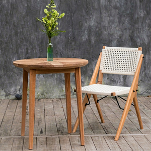 Silla de Jardín Moderna Portofino de Teca - Portátil y Ligera, Cómoda para Cenas al Aire Libre y Uso en Villas - Product Image 1