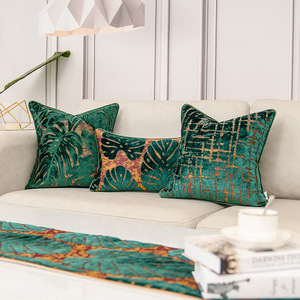 <span class=keywords><strong>Housse</strong></span> de coussin de canapé en velours, Design en relief, <span class=keywords><strong>Promotion</strong></span> personnalisée directe d'usine, <span class=keywords><strong>housse</strong></span> d'oreiller en velours pour lit de maison, vente en gros, taie d'oreiller - Product Image 2