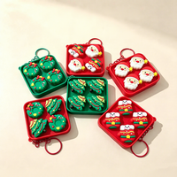 Porte-clés en silicone mignon de Noël, jouet sensoriel anti-stress à bulles, breloque de sac à dos, cadeau de vacances pour enfants, souvenir de fête