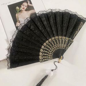 Éventail pliant portable en bambou personnalisé pour demoiselles d'honneur, souvenir de mariage noir avec motif peint pour festivals ou cadeaux - Product Image 6