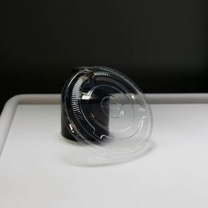 Vente en gros de gobelets à café en plastique transparent en forme de panda adorable, diamètre 90 mm 95 mm, pour boissons froides - Product Image 3