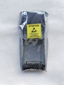 00RX913 1.6TB อะลูมิเนียมอัลลอยด์ <span class=keywords><strong>SSD</strong></span> <span class=keywords><strong>FLASH</strong></span> 12Gbps 2.5 "GEN2 V7000เซิร์ฟเวอร์10000 RPM - Product Image 5