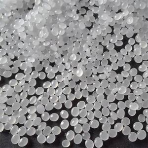 Granulés de plastique LLDPE vierges de qualité film, couleur naturelle, LLDPE Q1018H/Q2018H/Q1018N, pour films - Product Image 1