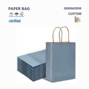 Bolsa de Papel Kraft con Logotipo Personalizado Impreso, con Asa Reciclable, para Empaque de Ropa y Regalos - Product Image 1