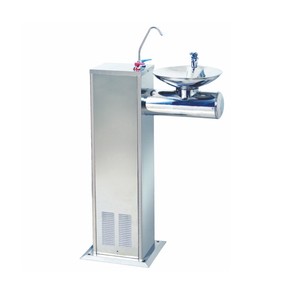 <span class=keywords><strong>Fontaine</strong></span> d'<span class=keywords><strong>eau</strong></span> <span class=keywords><strong>à</strong></span> montage au sol <span class=keywords><strong>avec</strong></span> un bassin et deux robinets - Product Image 3