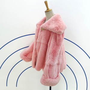 Cappotto Corto in Pelliccia di Coniglio Rex di Alta Qualità - Pelo a Bassa Perdita, Pelliccia di Lusso per Donna - Product Image 2