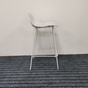 <span class=keywords><strong>Tabouret</strong></span> à pieds en métal au design moderne, dossier confortable et solide pour <span class=keywords><strong>bar</strong></span>, pub, café, salon extérieur, hôtel, <span class=keywords><strong>bar</strong></span> à boissons - Product Image 4