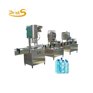 500ミリリットルPlastic Bottle Filling And Capping Machinery Small Mineral Water Plant Cost