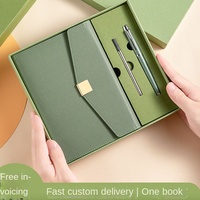 Carnet de notes A5 personnalisable avec couverture en cuir PU, coffret cadeau, bloc-notes à trois volets, stylo, journal d'affaires avec boucle carrée en métal
