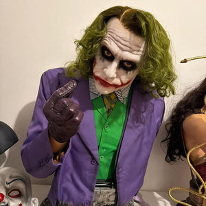 Statue de super-héros de la Justice League de taille réelle en résine de fibre de verre, modèle Heath Ledger, artisanat pour la décoration de la place du cinéma, du salon de bande dessinée - Product Image 4