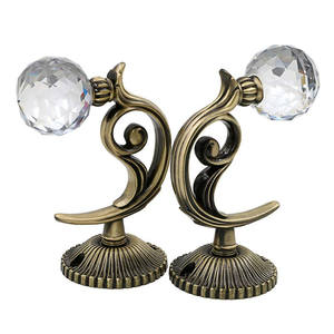 Пара стеклянных хрустальных крючков для штор - Product Image 4