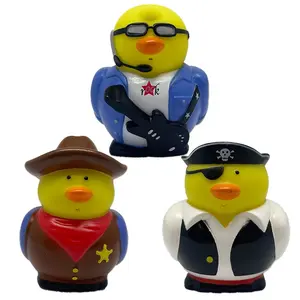 Presente do feriado Pirata Cowboy Rockstar Brinquedo De Plástico Animal Banheira Corrida Chuveiro Assorted Black Print Ducky Bulk Squeaky Banho De Borracha Pato