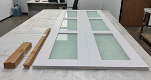 30x80インチ 3枚合わせフロストガラス ホワイト複合素材 二枚折りクローゼットドア (金具キットとドアハンドル付き) - Product Image 6