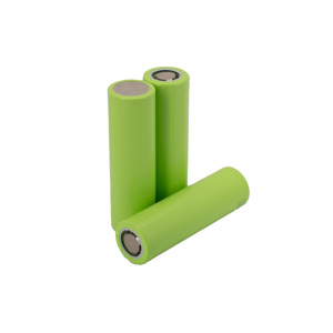 Batería de Iones de Litio Cilíndrica Recargable Sum Power INR21700 5000E-3C 5000mAh - Product Image 1