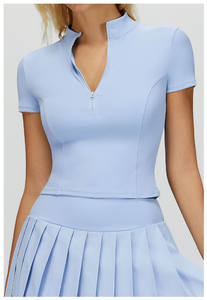 Sentiment <span class=keywords><strong>nu</strong></span> Yoga à manches courtes col montant fermeture éclair <span class=keywords><strong>blazer</strong></span> serré course en plein air Fitness à manches courtes logo personnalisé vêtements - Product Image 3