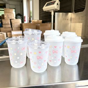 Vaso de PP personalizado de 10oz 500ml para llevar, para té <span class=keywords><strong>boba</strong></span>, café, bebidas portátiles, bolsa transparente de plástico para té de burbujas, café frío y matcha - Product Image 1