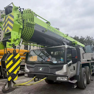 Grue mobile d'occasion Zoomlion ZTC1300V 130H 130T en bon état avec moteur et pompe, disponible à Dubaï - Product Image 1