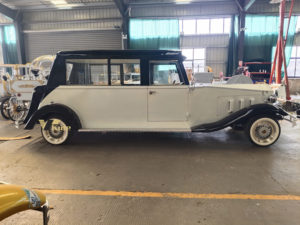 Limusina de <span class=keywords><strong>boda</strong></span> de ensueño <span class=keywords><strong>para</strong></span> novias Coche eléctrico clásico <span class=keywords><strong>para</strong></span> un día especial - Product Image 4