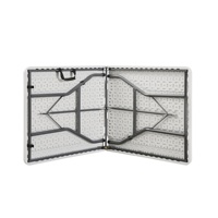 Table pliante en plastique HDPE blanc durable et légère de 150 cm (5 pieds) pour événements extérieurs, entrées et villas