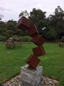 Sculpture Art Déco Classique Écologique, Mobilier de Jardin Artistique d'Extérieur avec un Design Nouveauté, Origine Chine - Product Image 4