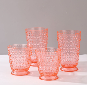 Copas de Vino de Plástico con Grabado en Relieve Estilo Europeo <span class=keywords><strong>Vintage</strong></span>, Venta al por Mayor de Copas de Vino de Plástico con Cuentas de Colores Retro - Product Image 2