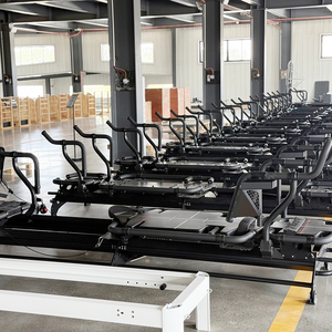 Machine <span class=keywords><strong>Mega</strong></span> Reformer en gros directement <span class=keywords><strong>de</strong></span> l'usine, équipement <span class=keywords><strong>de</strong></span> fitness multifonctionnel durable pour centre <span class=keywords><strong>de</strong></span> remise en forme commercial - Product Image 1