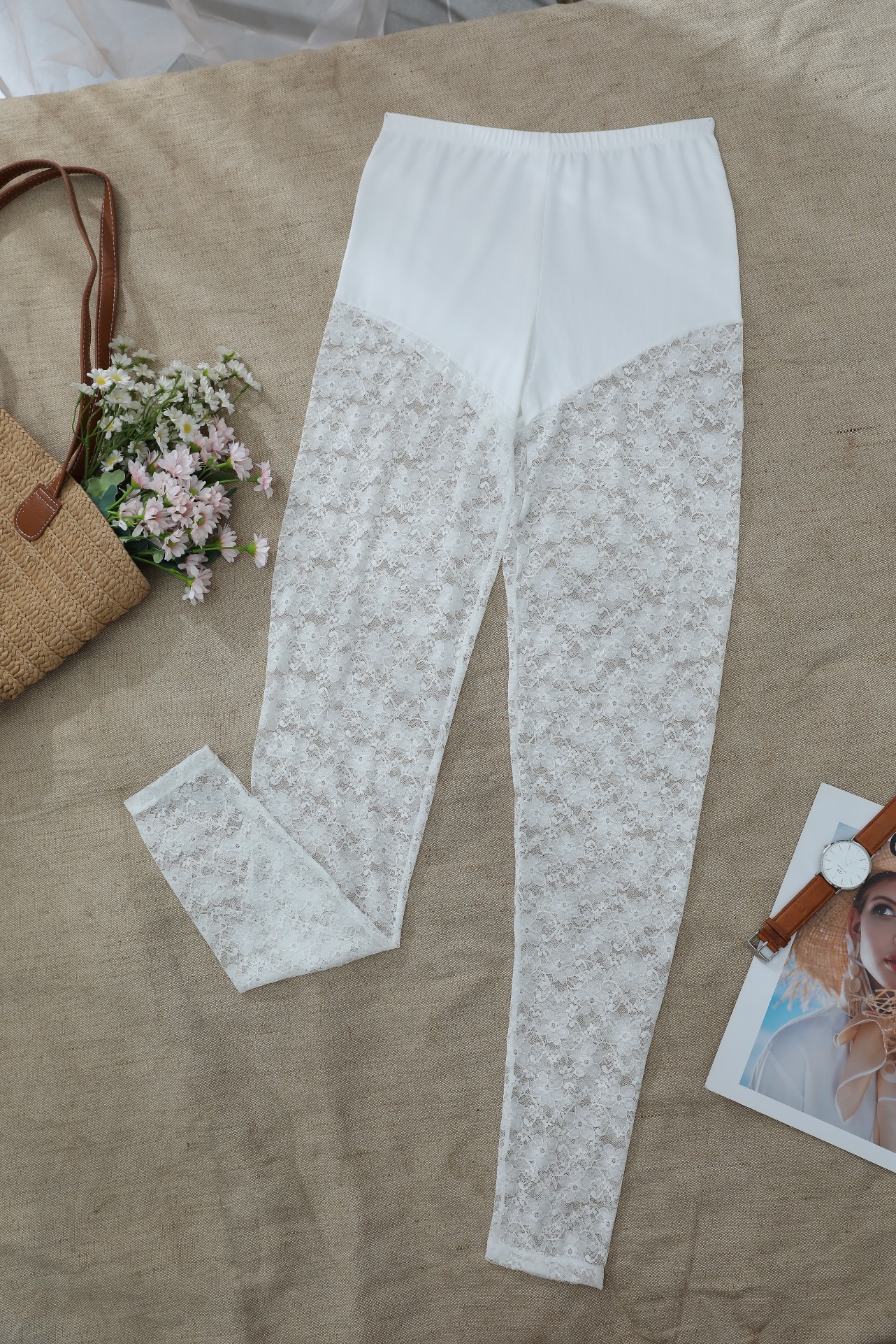 High-Waist Lace Shaping Leggings (W418): waistband, closure and adjustment-point detail