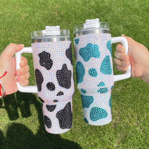 Gobelets bling 40oz imprimés vache avec strass complet Tasse isolée sous vide avec couvercle <span class=keywords><strong>à</strong></span> poignée et paille pour boire - Product Image 4
