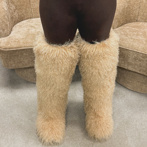 أحذية نسائية طويلة فوق الركبة من فرو منغوليا لموسم ماردي غرا، أحذية شتوية طويلة مبطنة، أحذية طويلة فوق الركبة - Product Image 5