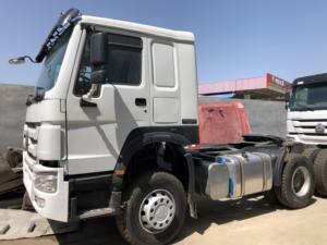 รถบรรทุกหัวลากมือสอง Sinotruk Euro2 ดีเซล 6x4 พวงมาลัยซ้าย HOWO 10 ล้อ รับน้ำหนัก 21-30 ตัน 371 แรงม้า กล้องมองหลัง 360 องศา - Product Image 3