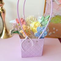 Boîte cadeau de biscuits en forme de fleur, doux et collants, pour le Festival des Déesses, cadeau créatif, produits décoratifs comestibles, vente en gros d'usine
