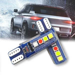 Nuova Lampada Auto KLT T10 in Alluminio 12V 4 Colori con Effetto Acqua Scintillante 3030 8SMD Universale per Auto e Moto, Luce Targa - Product Image 2