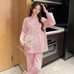 2025 graziosa tutina imbottita da donna con stampa di coniglio traspirante in velluto con elastico in vita da College <span class=keywords><strong>pigiama</strong></span> autunnale lavorato a maglia - Product Image 6