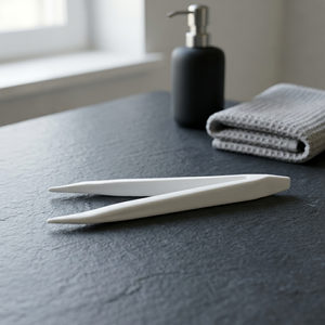 Pinces en plastique DK-767 avec boîte en plastique |   Pointe droite, surface lisse, non magnétique, adapté aux travaux manuels et au bricolage. - Product Image 4