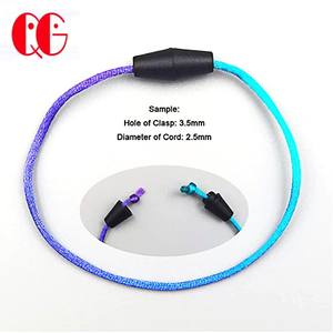 Diskon besar gesper hitam gesper plastik jepit pengaman terpisah dengan 3mm 4mm lubang untuk Kalung Gelang perhiasan pembuatan tali pakaian - Product Image 5