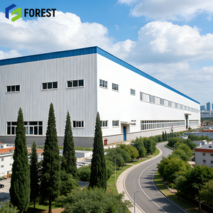 Installation logistique préfabriquée en structure acier intégrée avec système de grue robuste, usine certifiée ISO9001 - Product Image 1